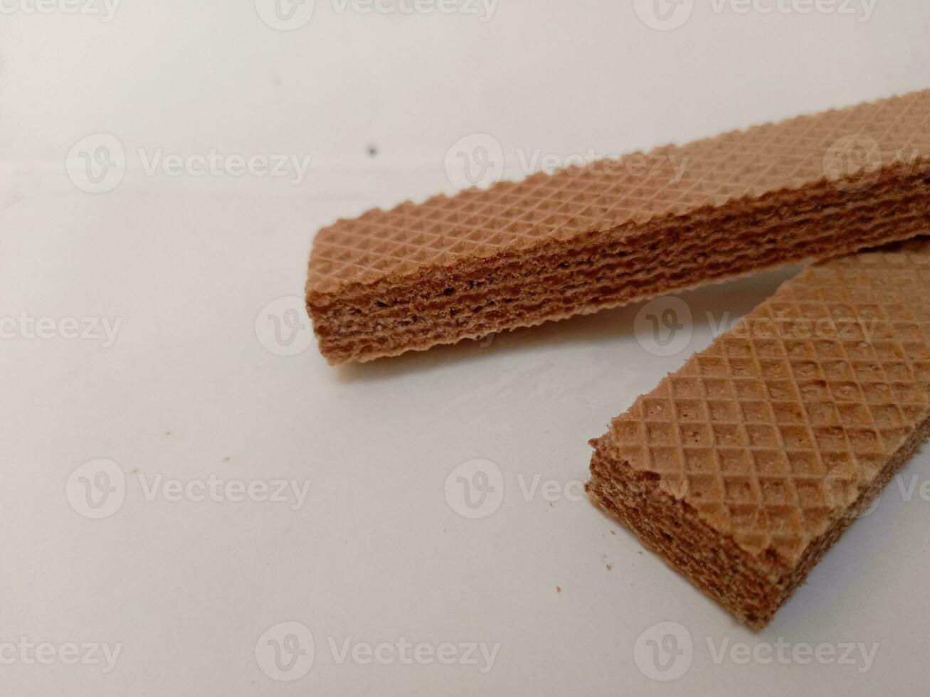 delizioso cioccolato wafer su bianca sfondo foto