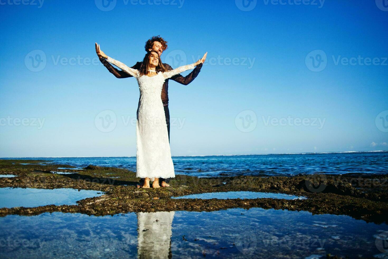 nozze su un' spiaggia foto