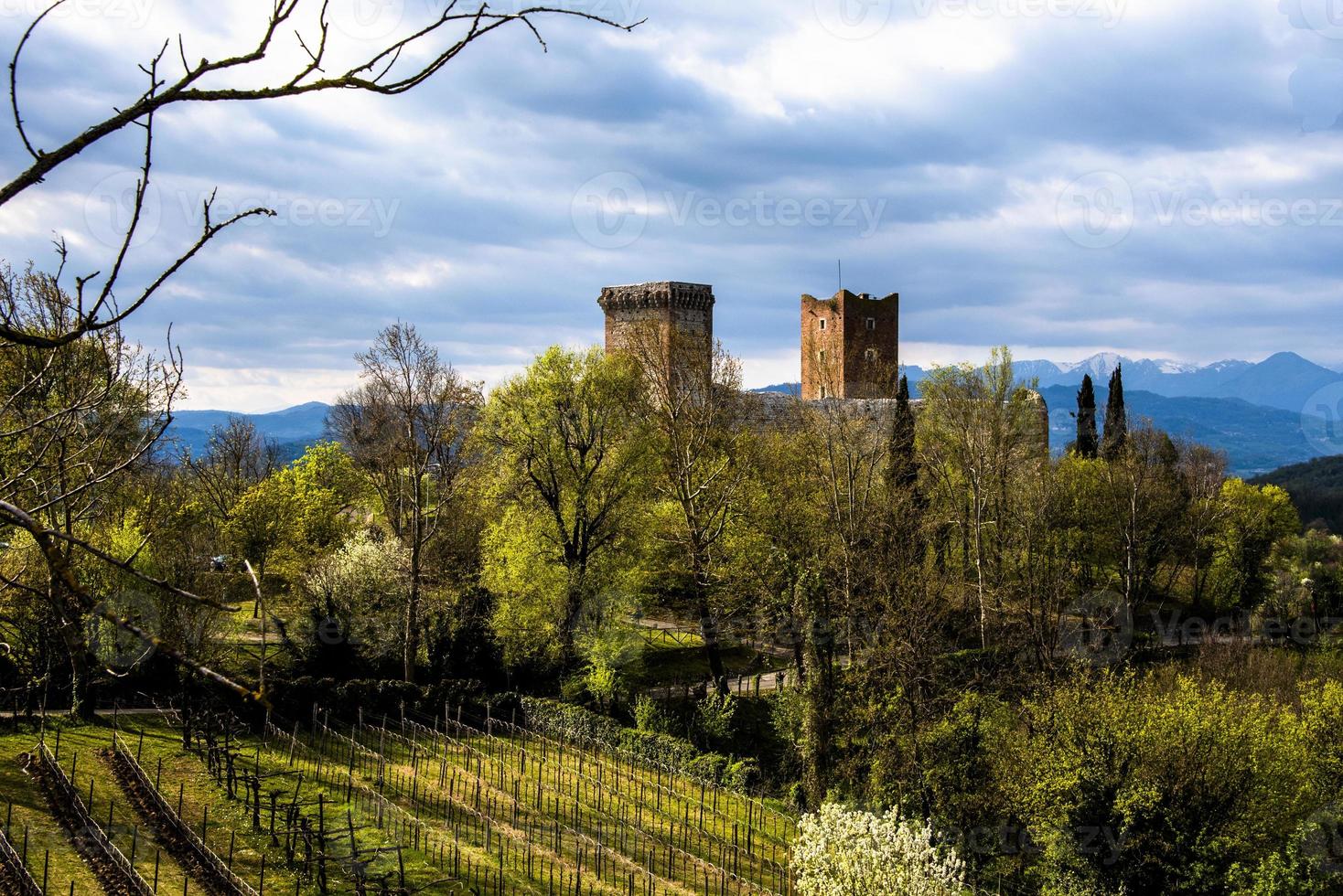 202144 castello di montemezzojuliet foto