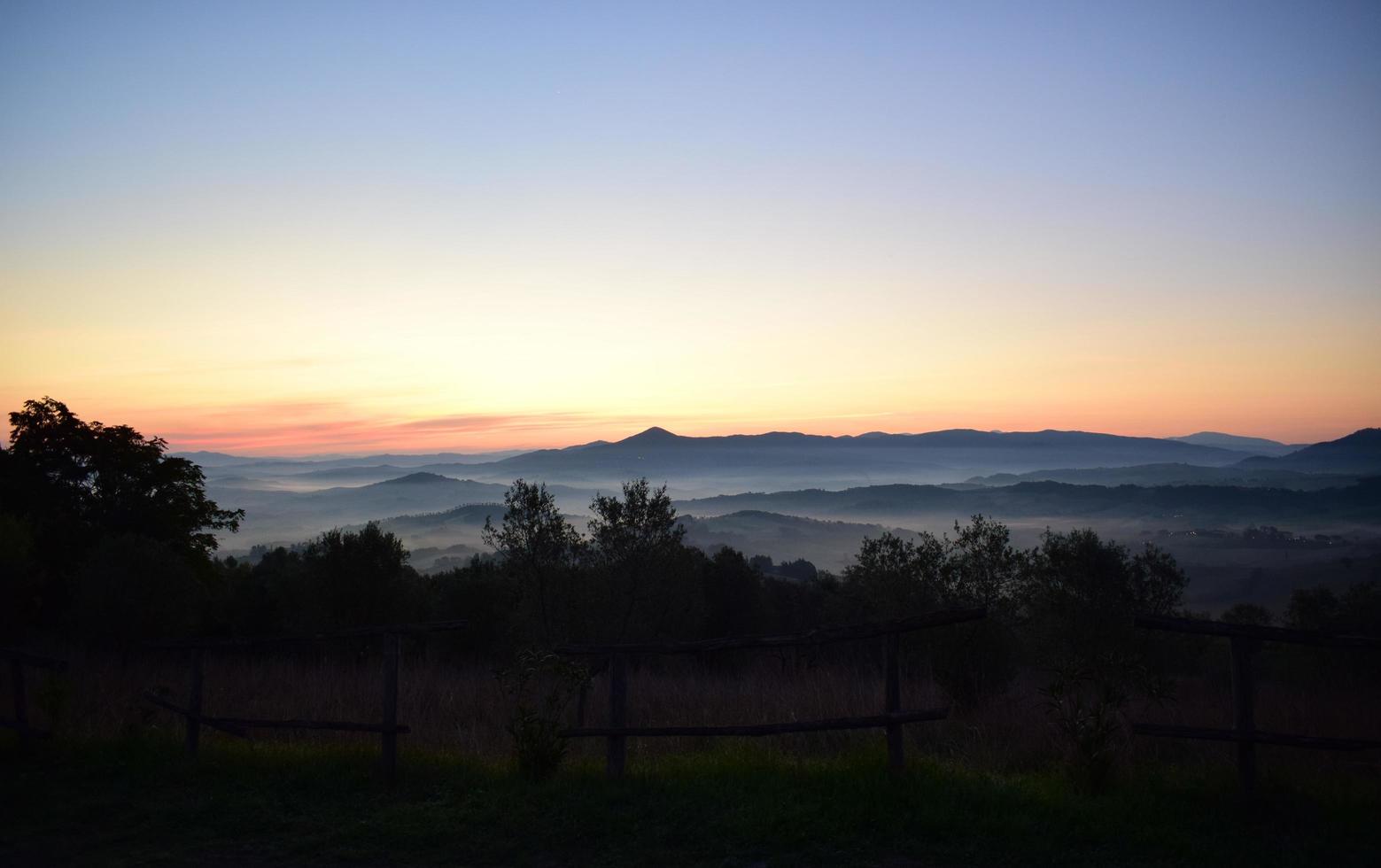 un paesaggio toscano foto