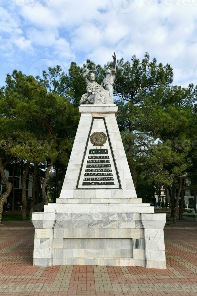 soldati monumento - gelendzhik, Russia foto