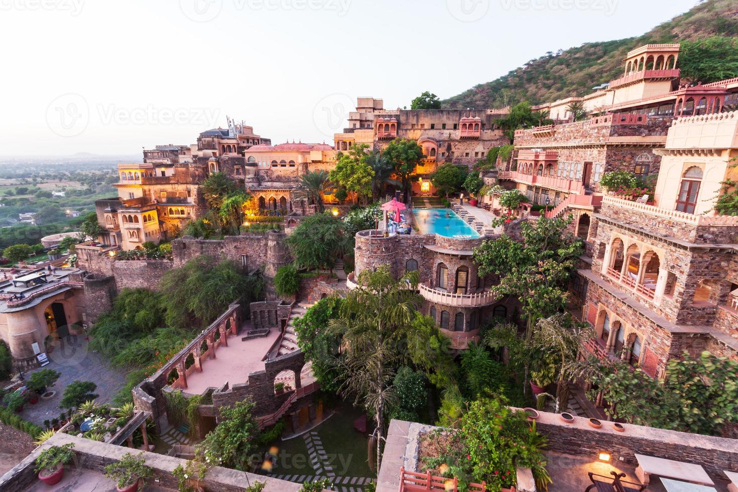 Forte di Neemrana nel Rajasthan, India foto