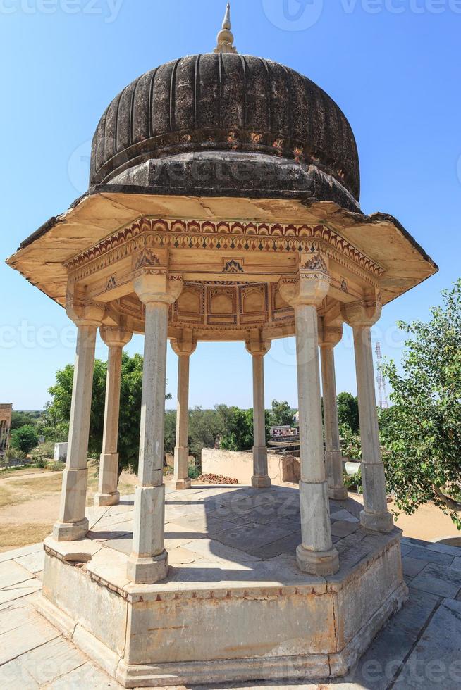 vecchio pozzo a mandawa, rajasthan, india foto