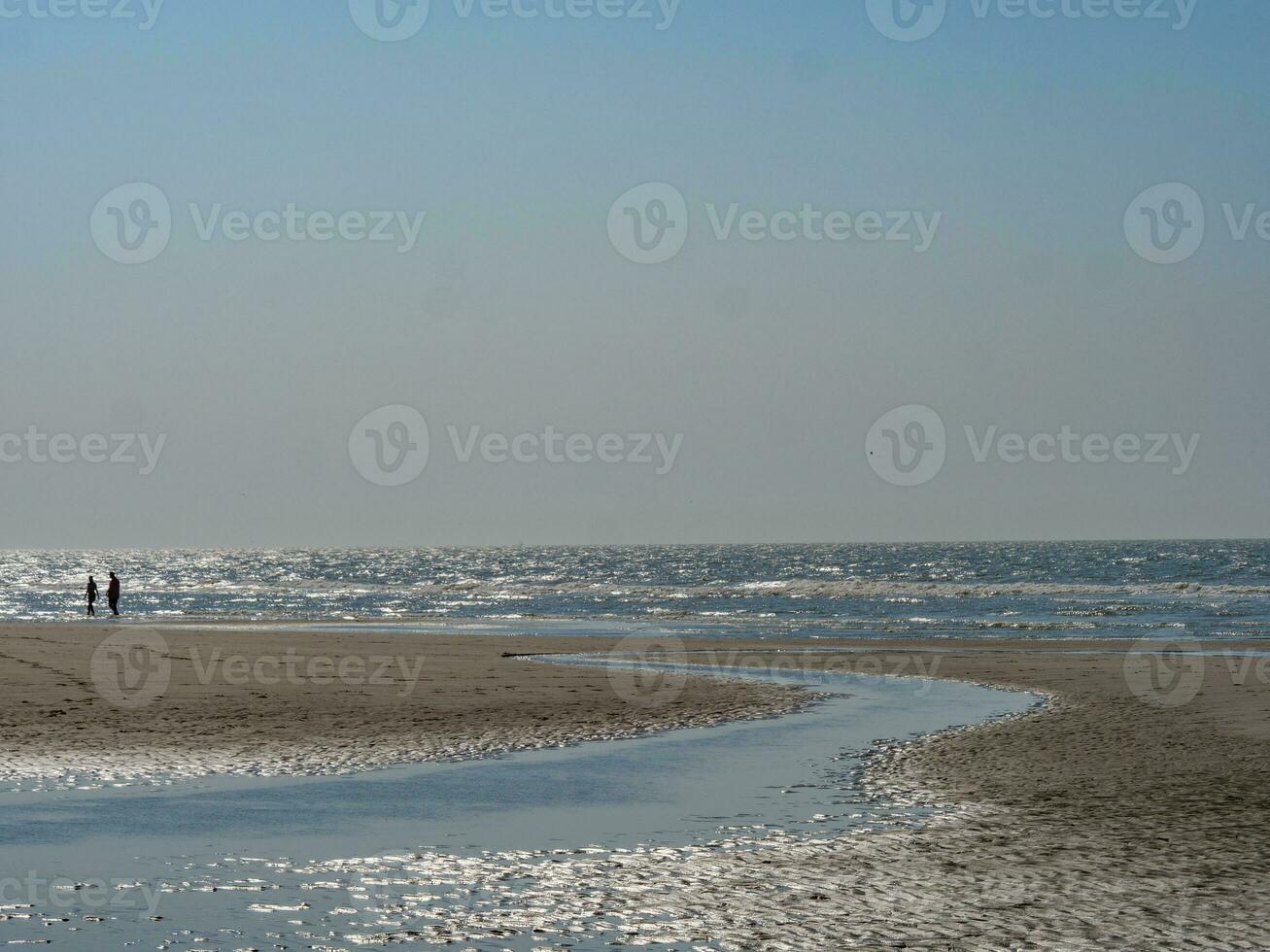 il spiaggia di de haan a il nord mare foto