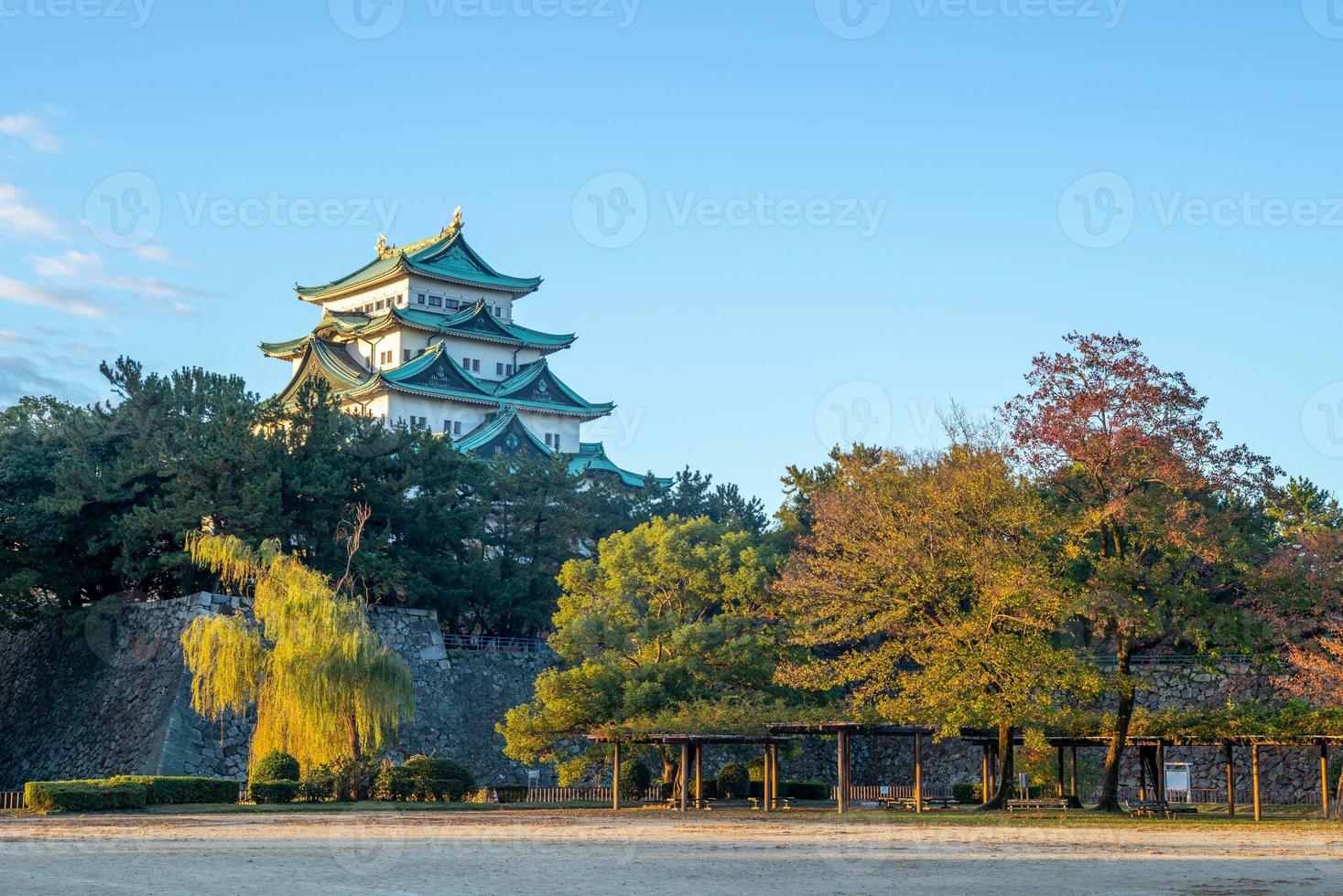 il castello di nagoya è un castello giapponese a nagoya in giappone foto