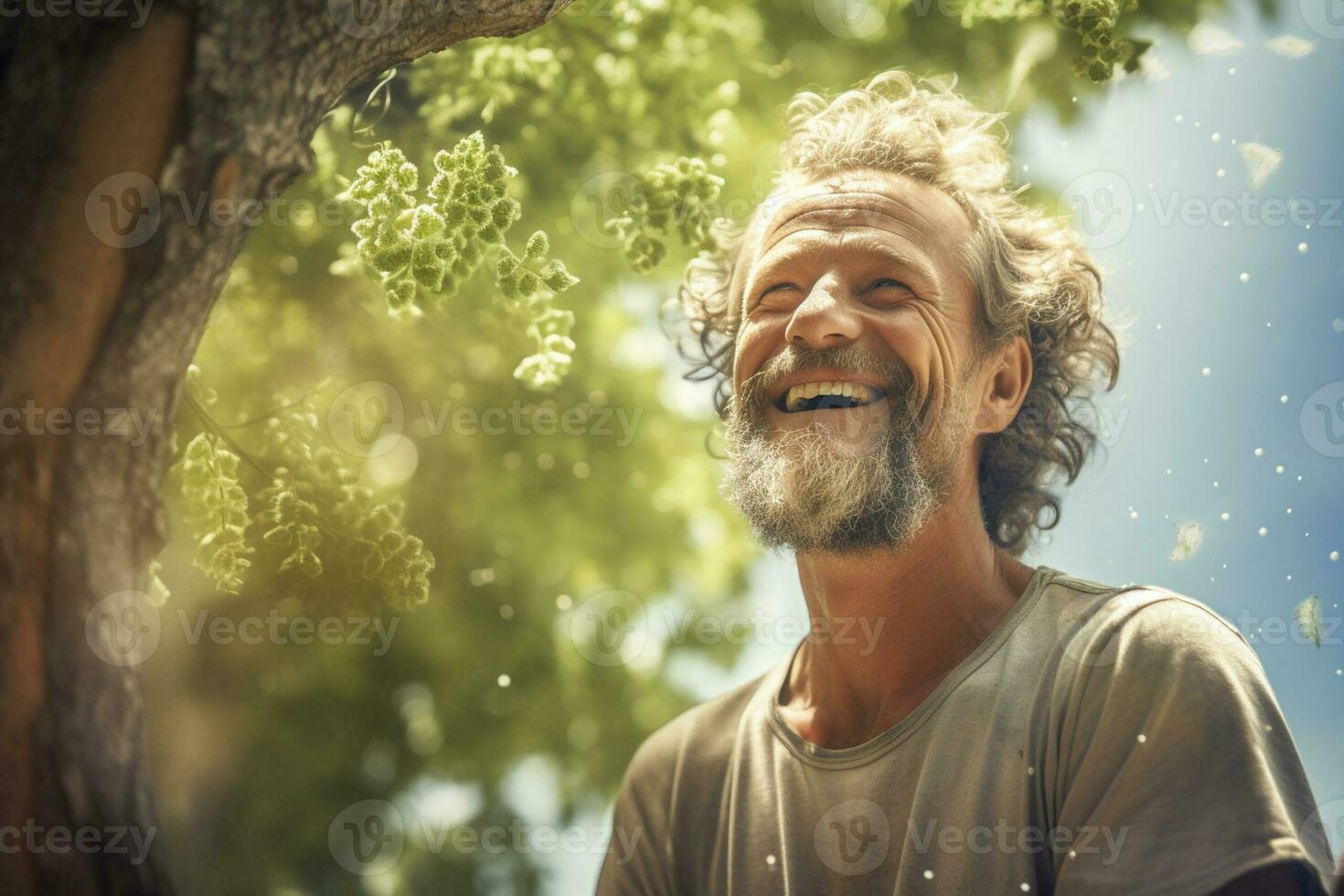 un' contento uomo è diradamento e Rifinitura albero con generativo ai foto