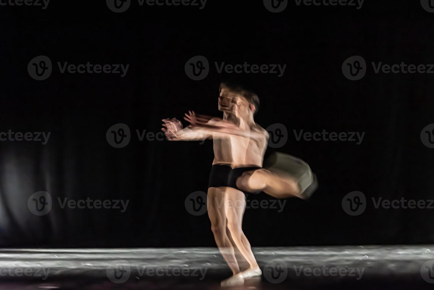 il movimento astratto della danza foto