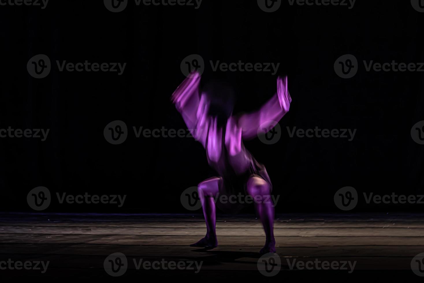 il movimento astratto della danza foto