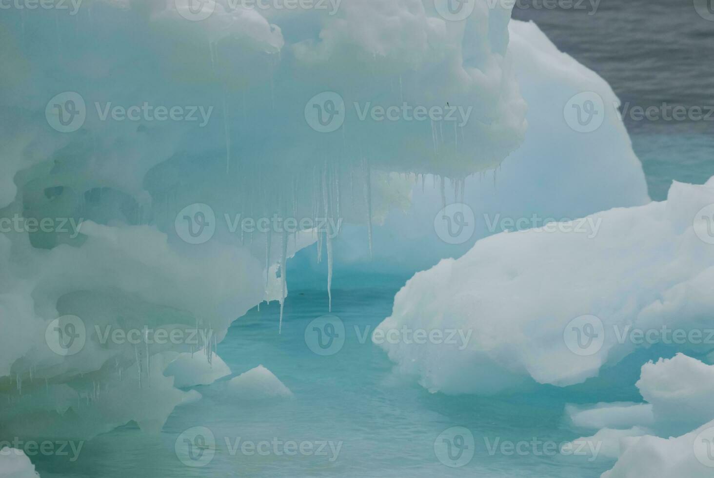 iceberg, ghiaccio, selvaggio congelato paesaggio, Antartide foto