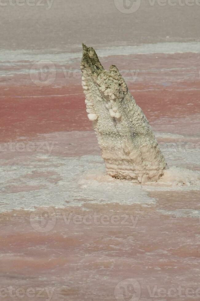 storico resti di vecchio sale sfruttamento, salinas grande, la pampa, argentina. foto