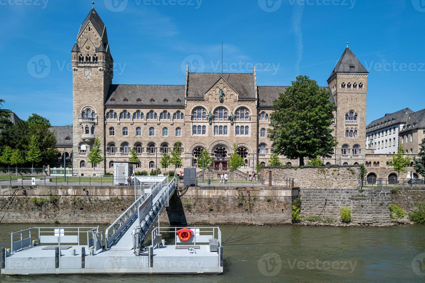 il palazzo del tribunale a koblenz foto