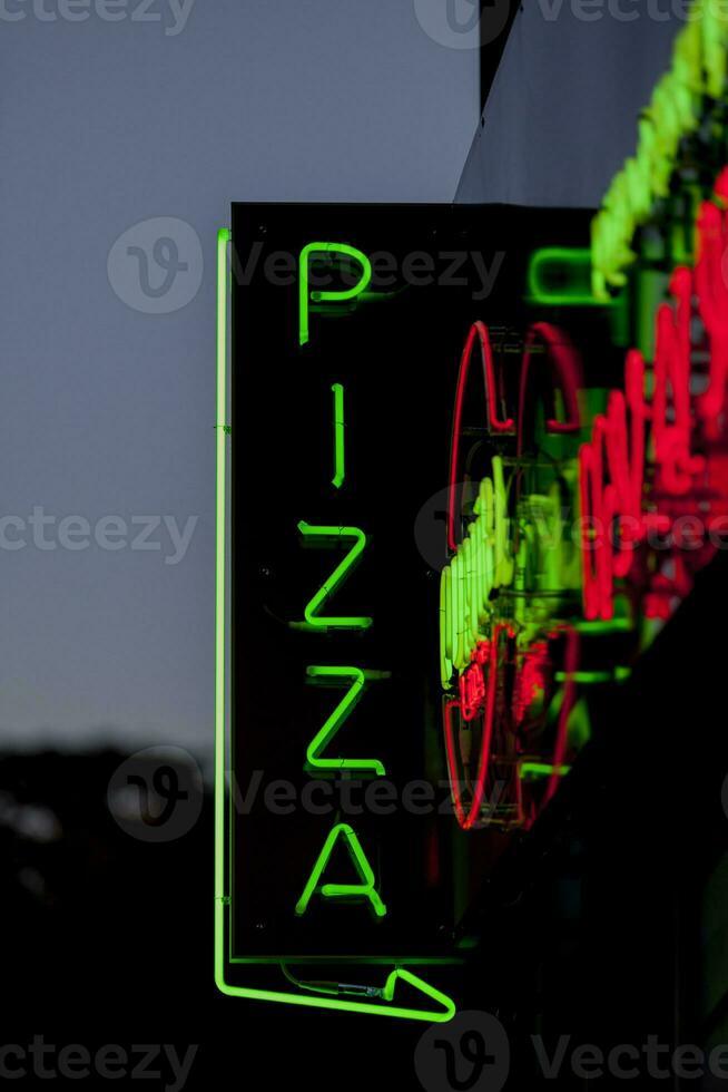 Pizza - neon leggero foto