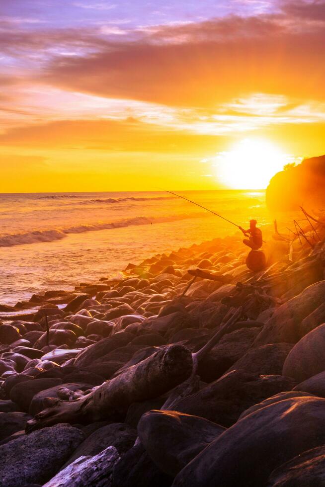 bellissimo mattina Visualizza Indonesia panorama paesaggio risaia i campi con bellezza colore e cielo naturale leggero foto