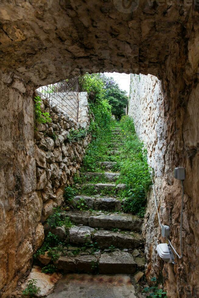 il bellissimo stretto vicoli di dubrovnik città foto