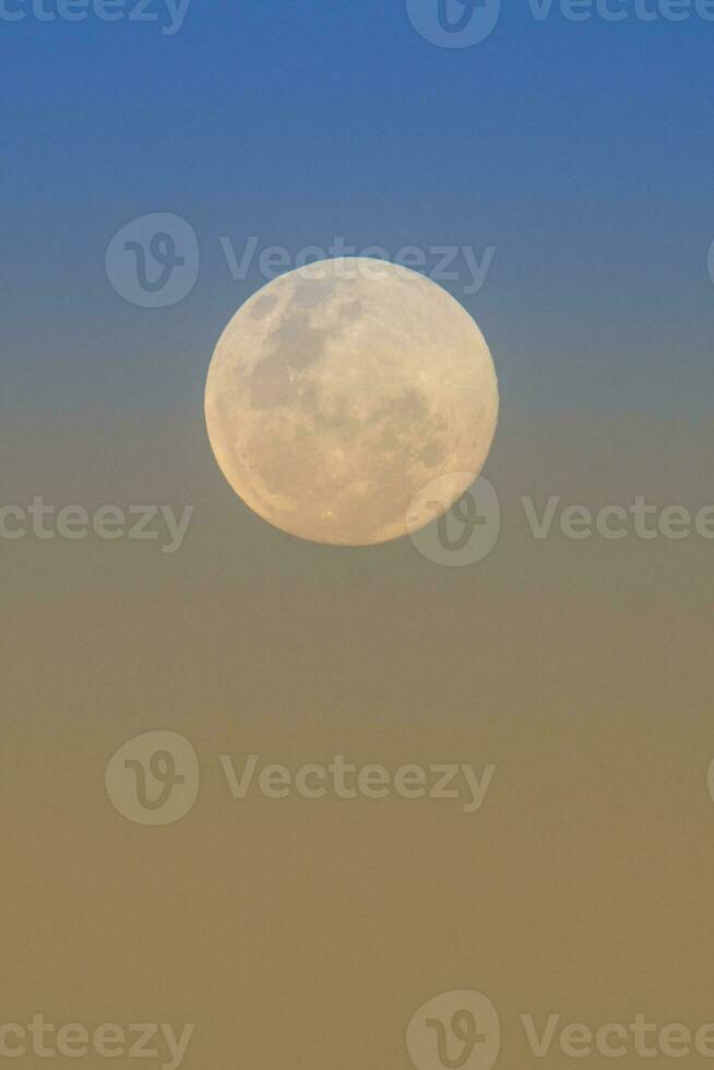 Luna riflessi avvicinamento foto