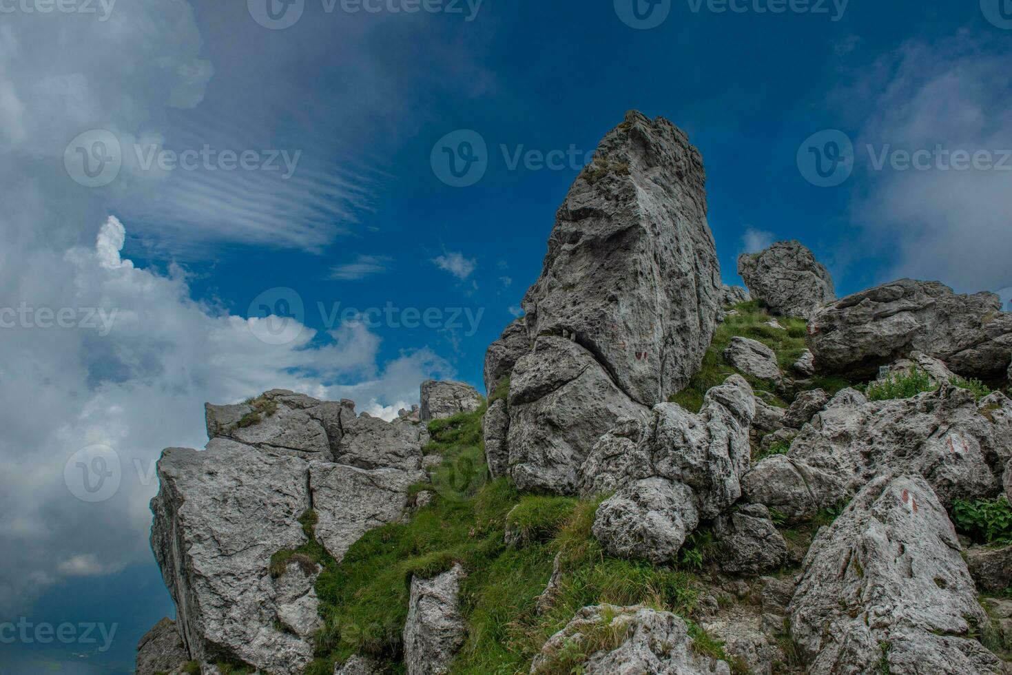 vetta della montagna foto