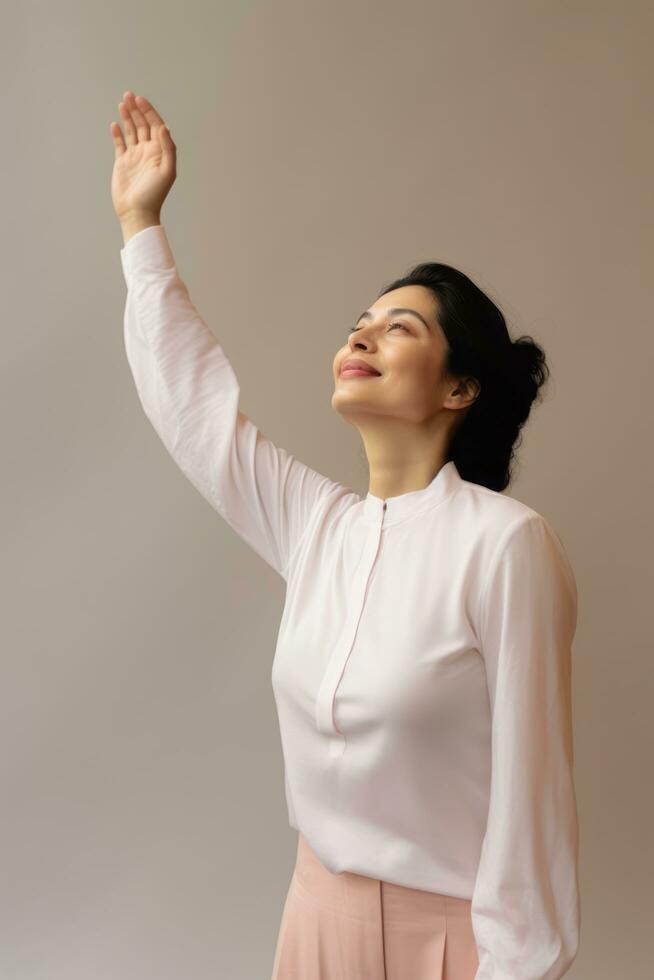 studio tiro di asiatico donna dinamico emotivo gesti ai generativo foto