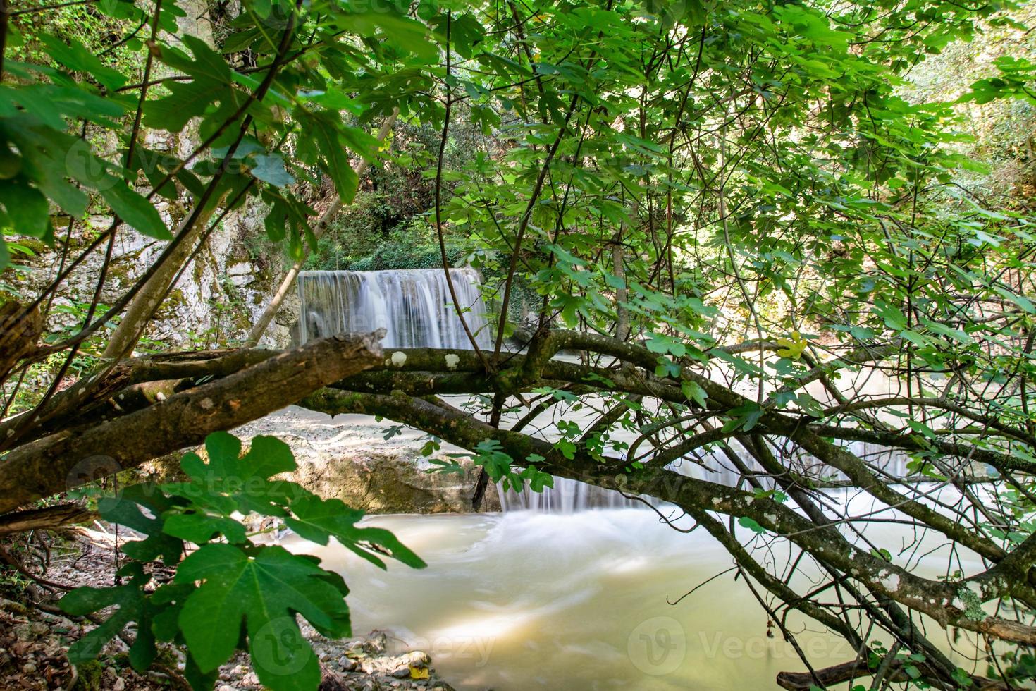 la cascata delle pisciarelle foto