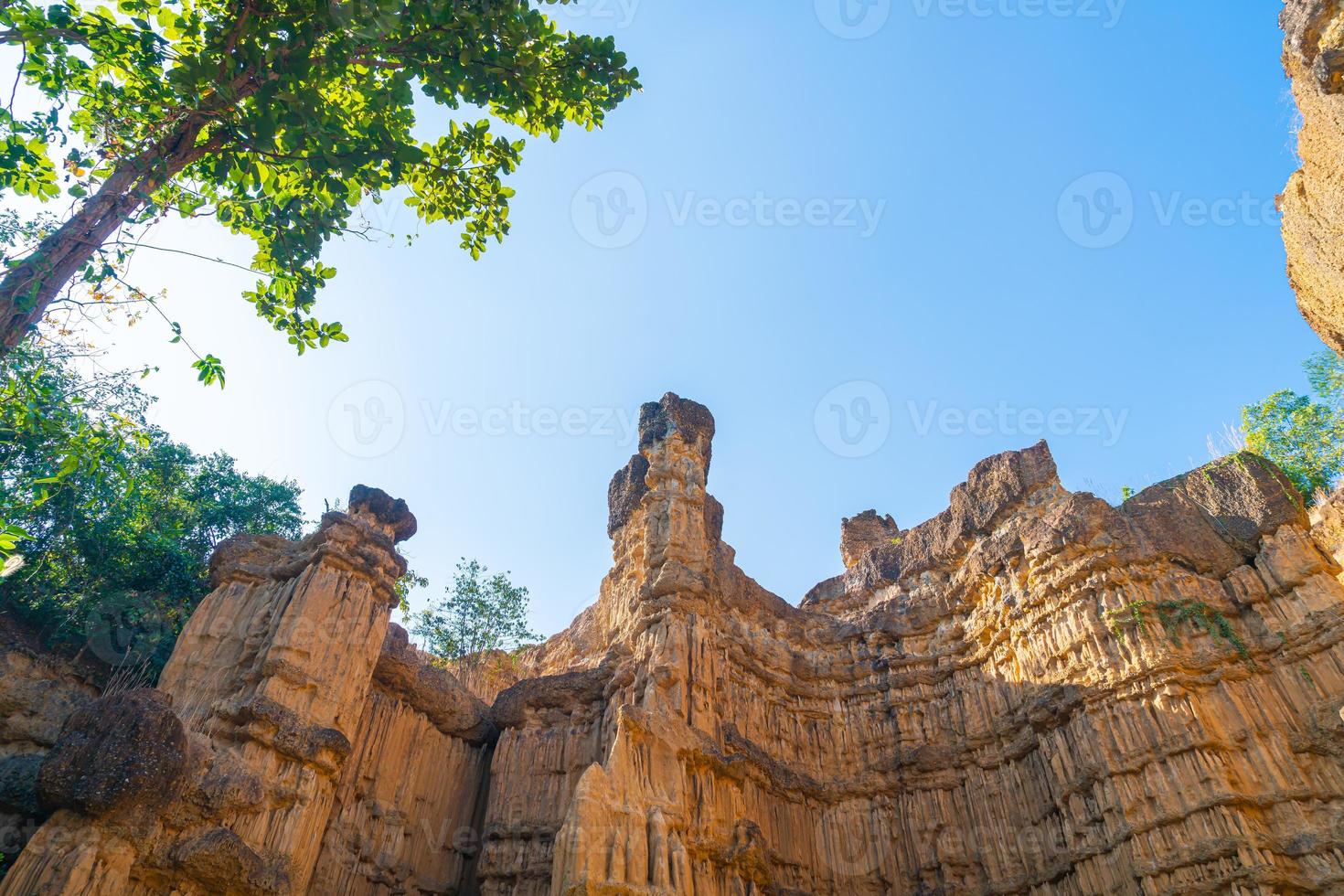 pha chor o il grand canyon chiangmai nel parco nazionale di mae wang, chiang mai, thailandia foto