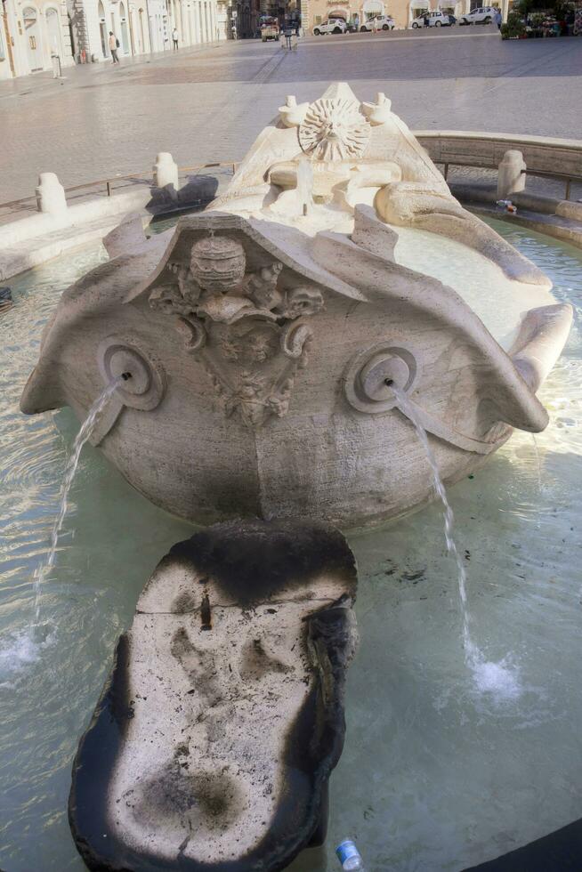 il barcaccia Roma Fontana foto