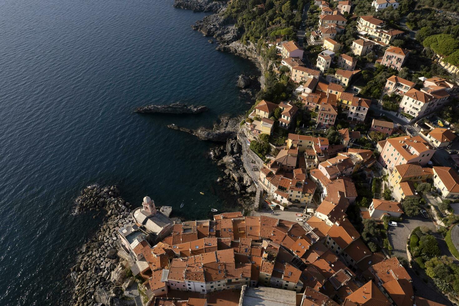 aereo Visualizza di il ligure villaggio di tellaro foto