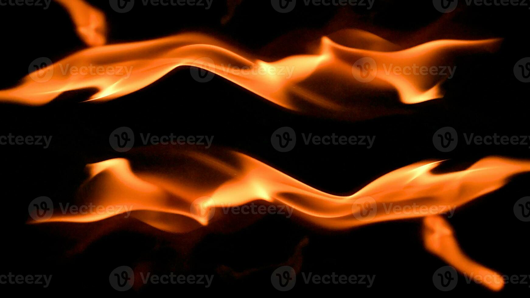 fuoco sfondo ardente fiamma telaio su un' nero sfondo foto