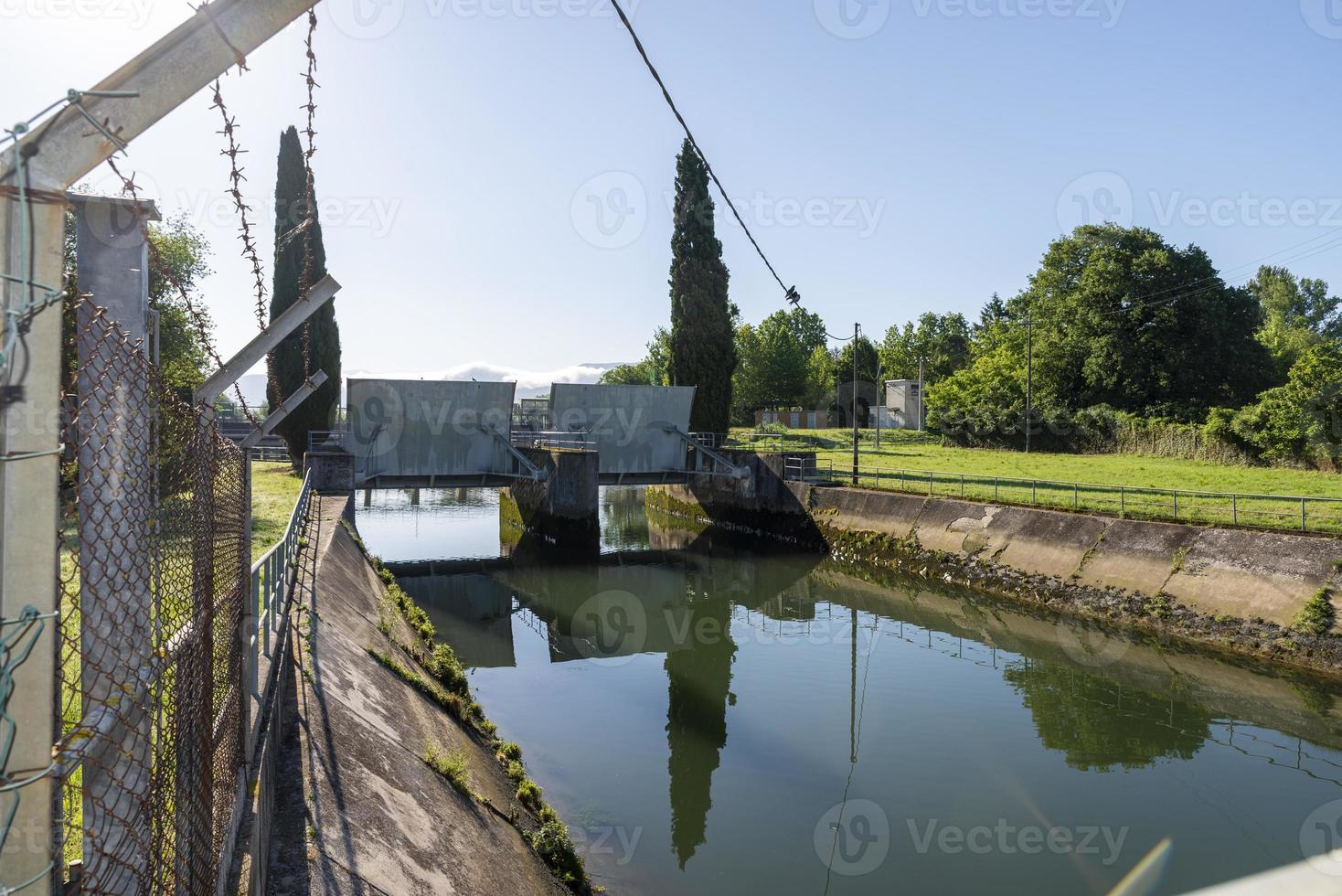 diga polimerica in provincia di terni foto