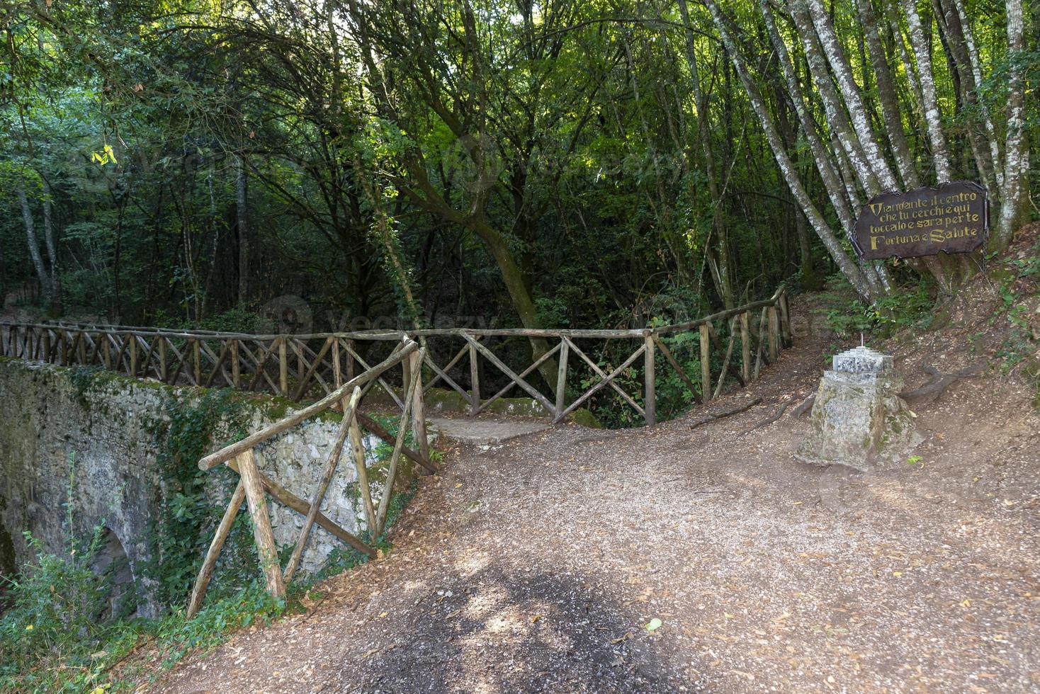 centro geografico d'italia situato a narni foto