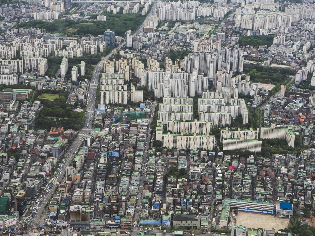 la vista della città di seul dall'aria. Corea del Sud foto