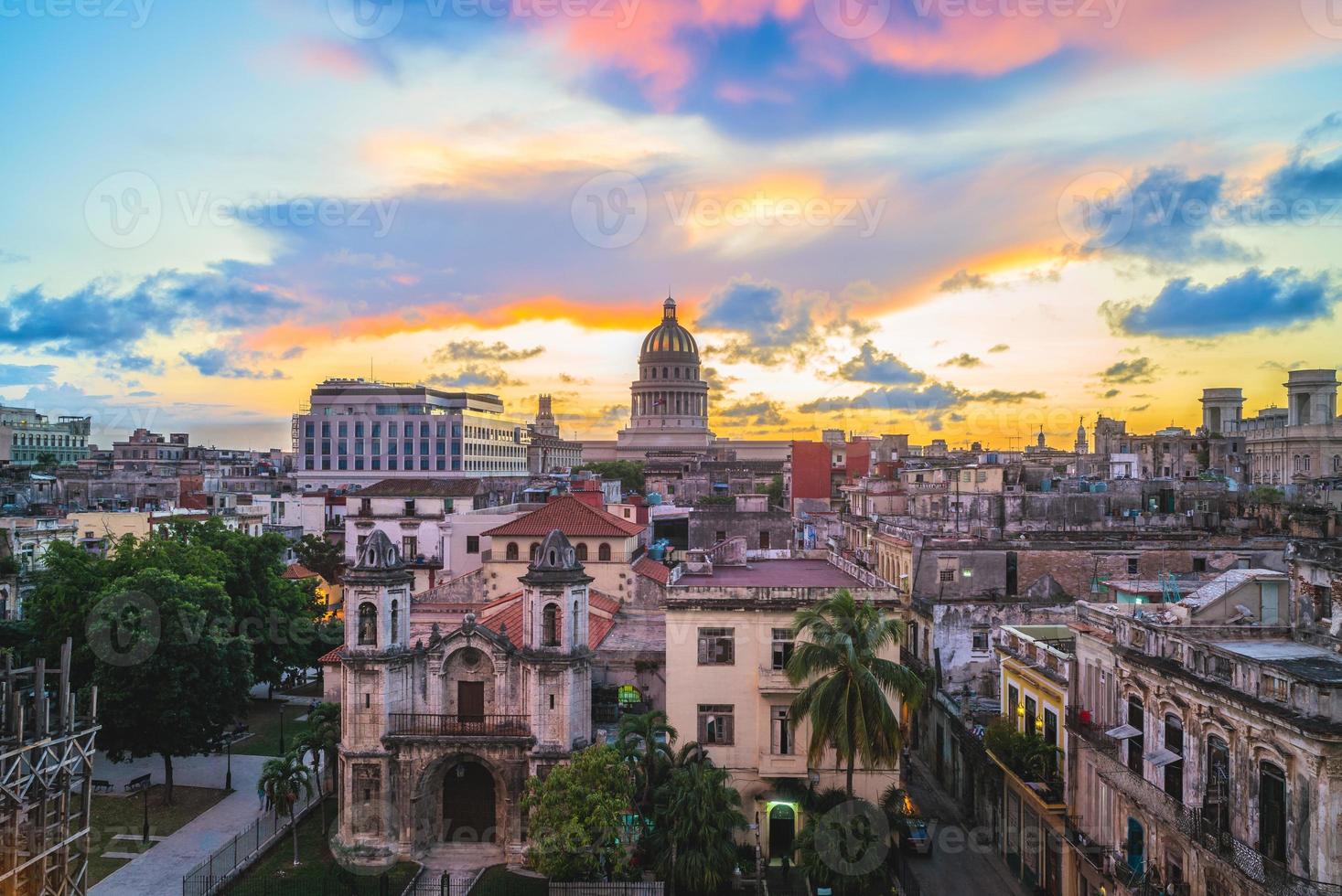 skyline dell'avana, la capitale di cuba foto