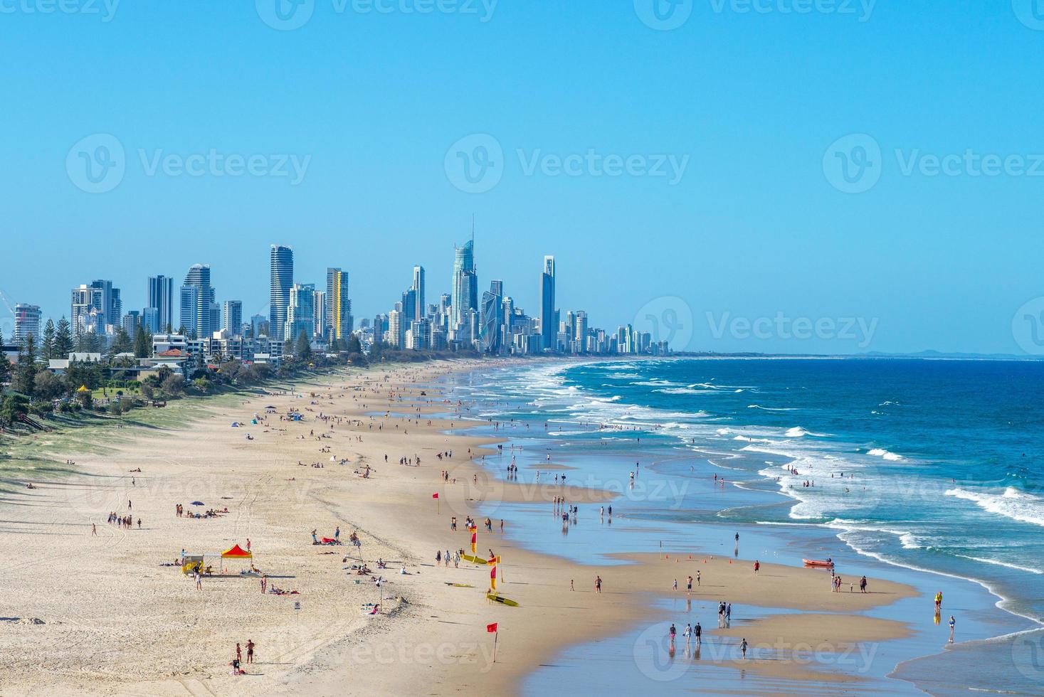 scenario del paradiso del surf sulla costa d'oro a brisbane foto