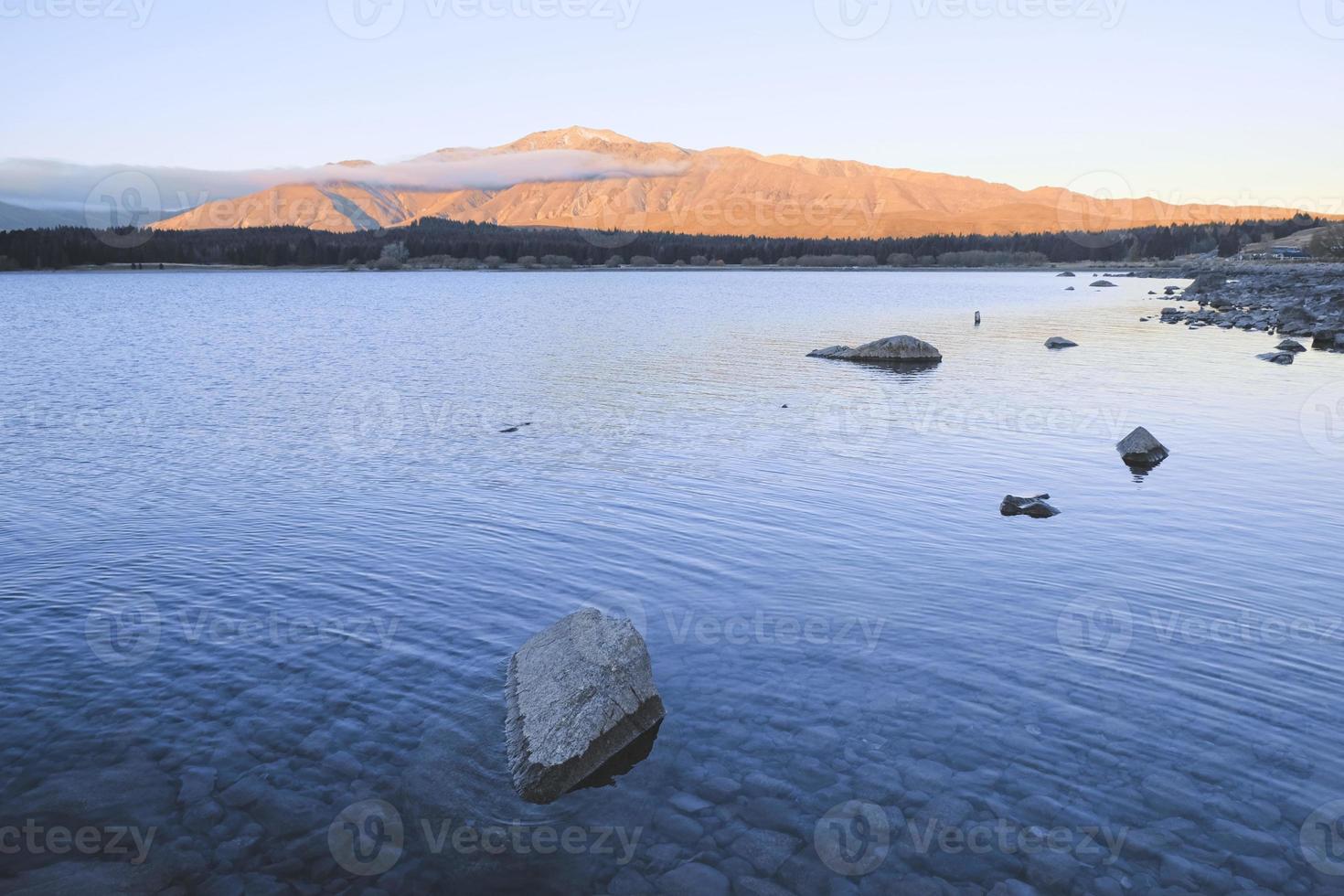 vista del lago tekapo, nuova zelanda foto