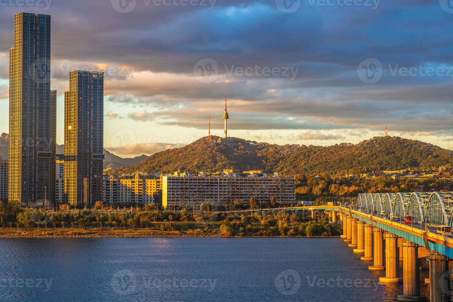 ponte dongjak a seul, corea del sud foto