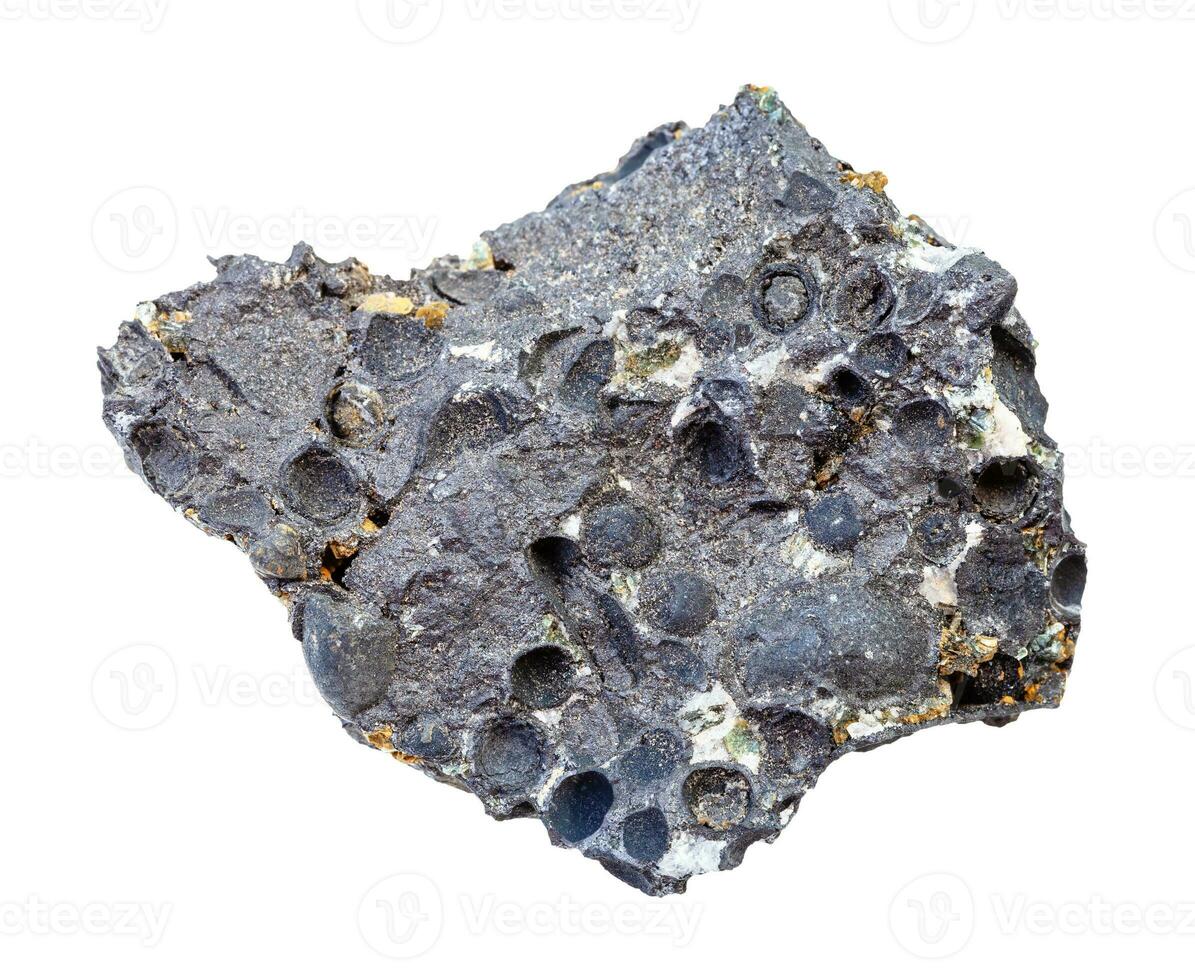 crudo pisolito a partire dal ferro minerale roccia isolato su bianca foto