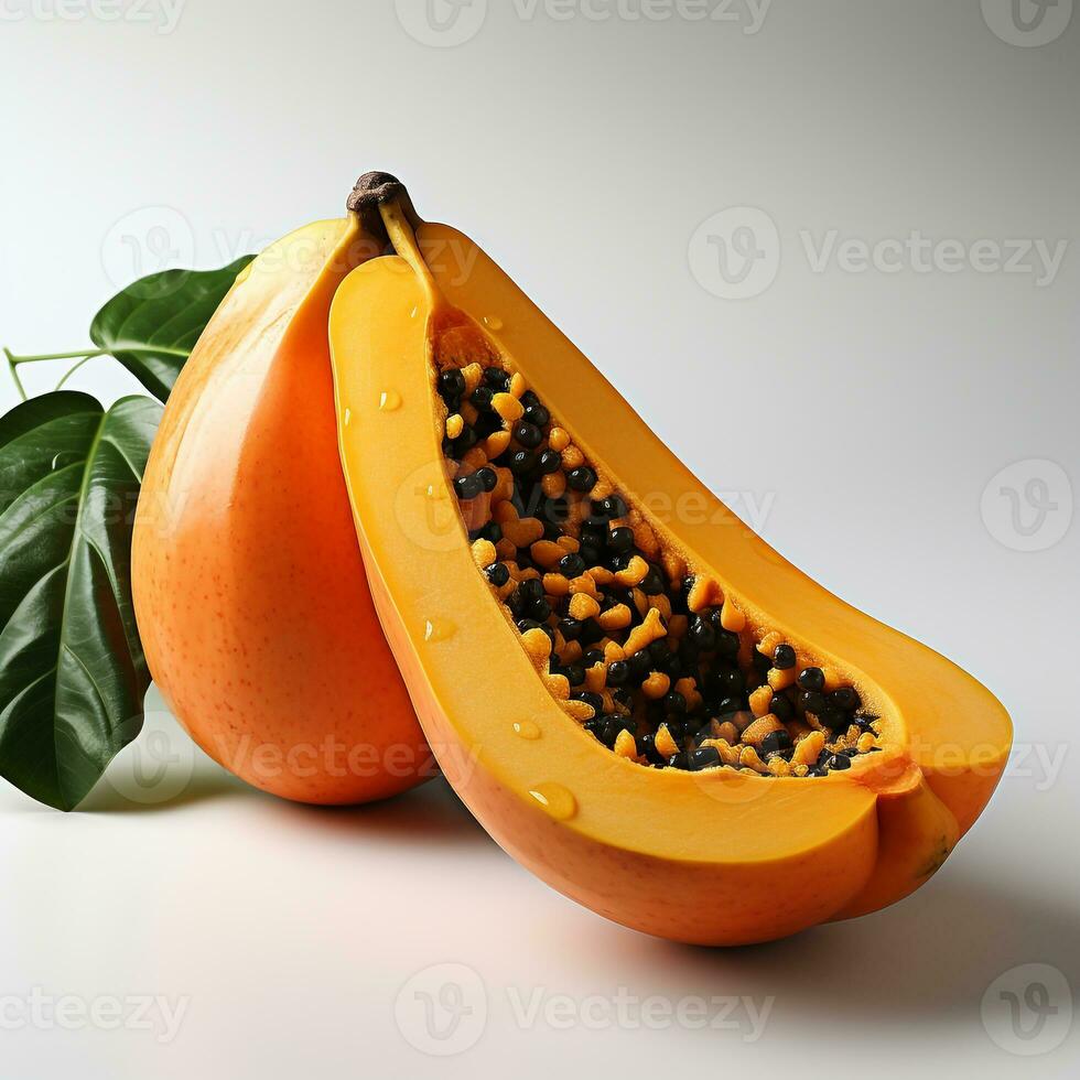 il papaia frutta è dolce e fresco con un' bianca sfondo foto