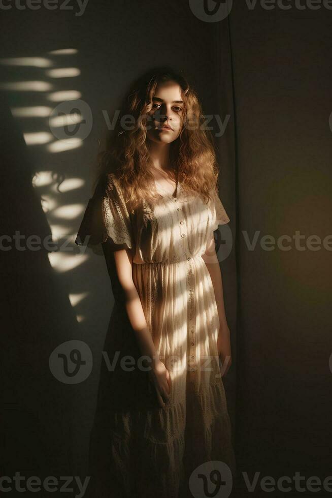 naturale ritratto di un' europeo giovane ragazza nel semplice rustico Abiti in piedi di il finestra, naturale foto, morbido luce, ai generativo arte foto