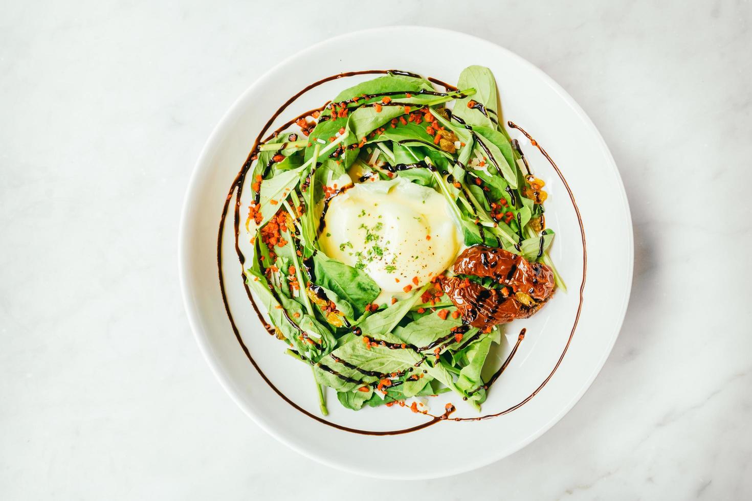 insalata di uova alla benedict foto