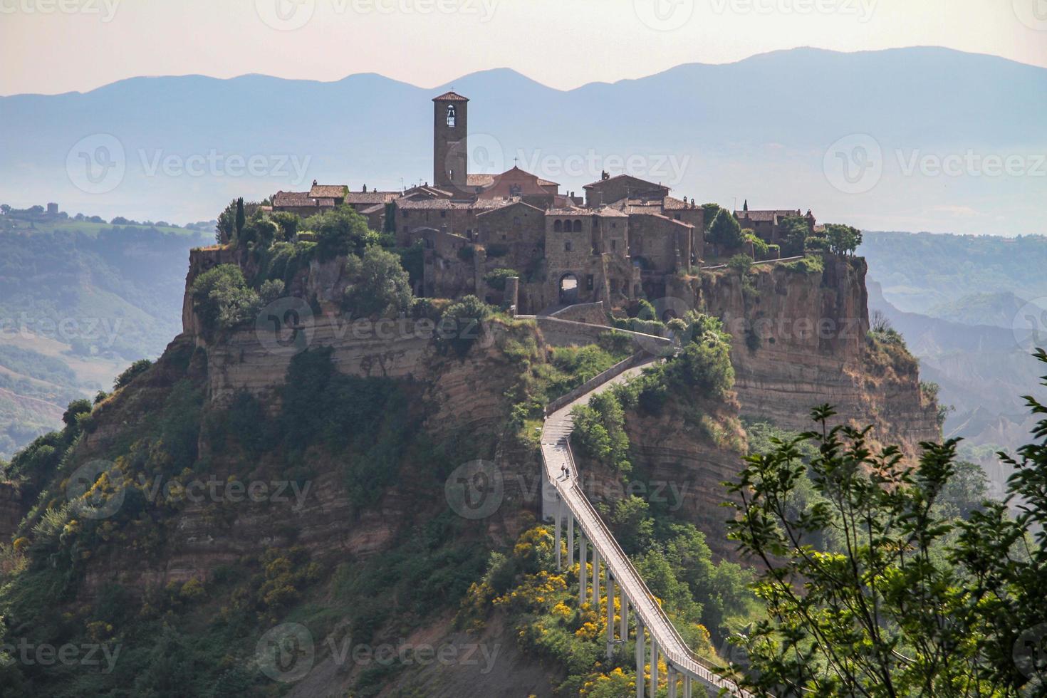 paese di bagnoregio foto