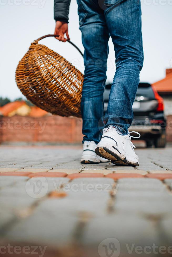 piastrelle di cemento decorative robuste per passaggi pedonali, cortili e parcheggi nel cortile - pavimentazione per il lotto esterno della casa - pianificazione e architettura di case di campagna foto