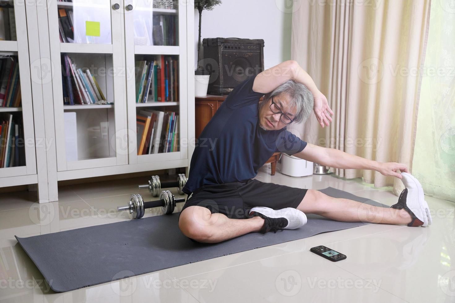 allenamento uomo asiatico foto