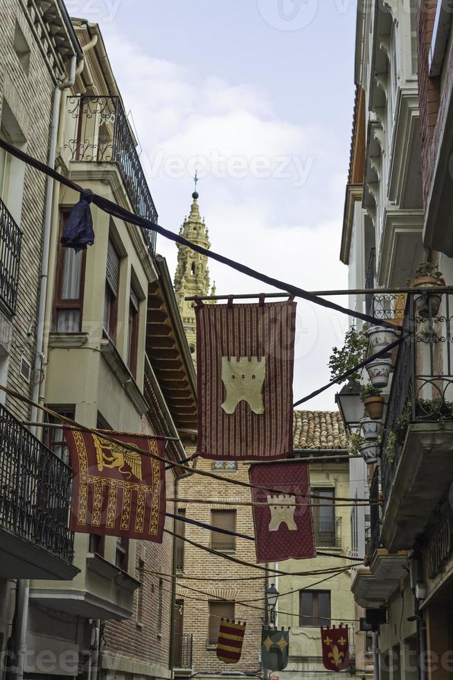 strada della città medievale foto