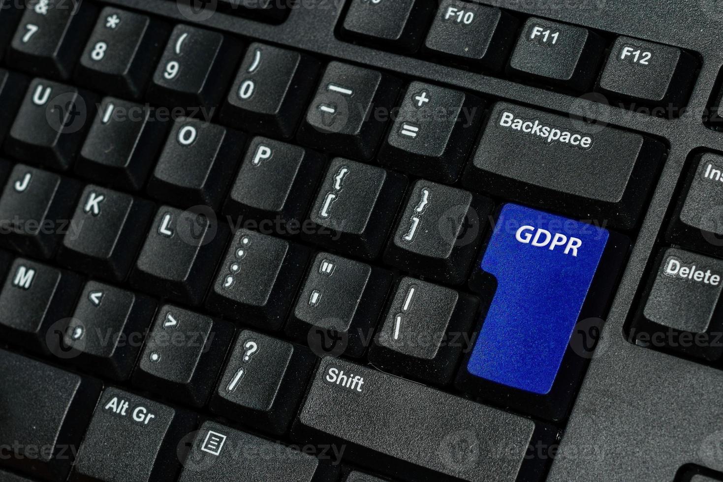 tasto della tastiera blu con testo gdpr foto