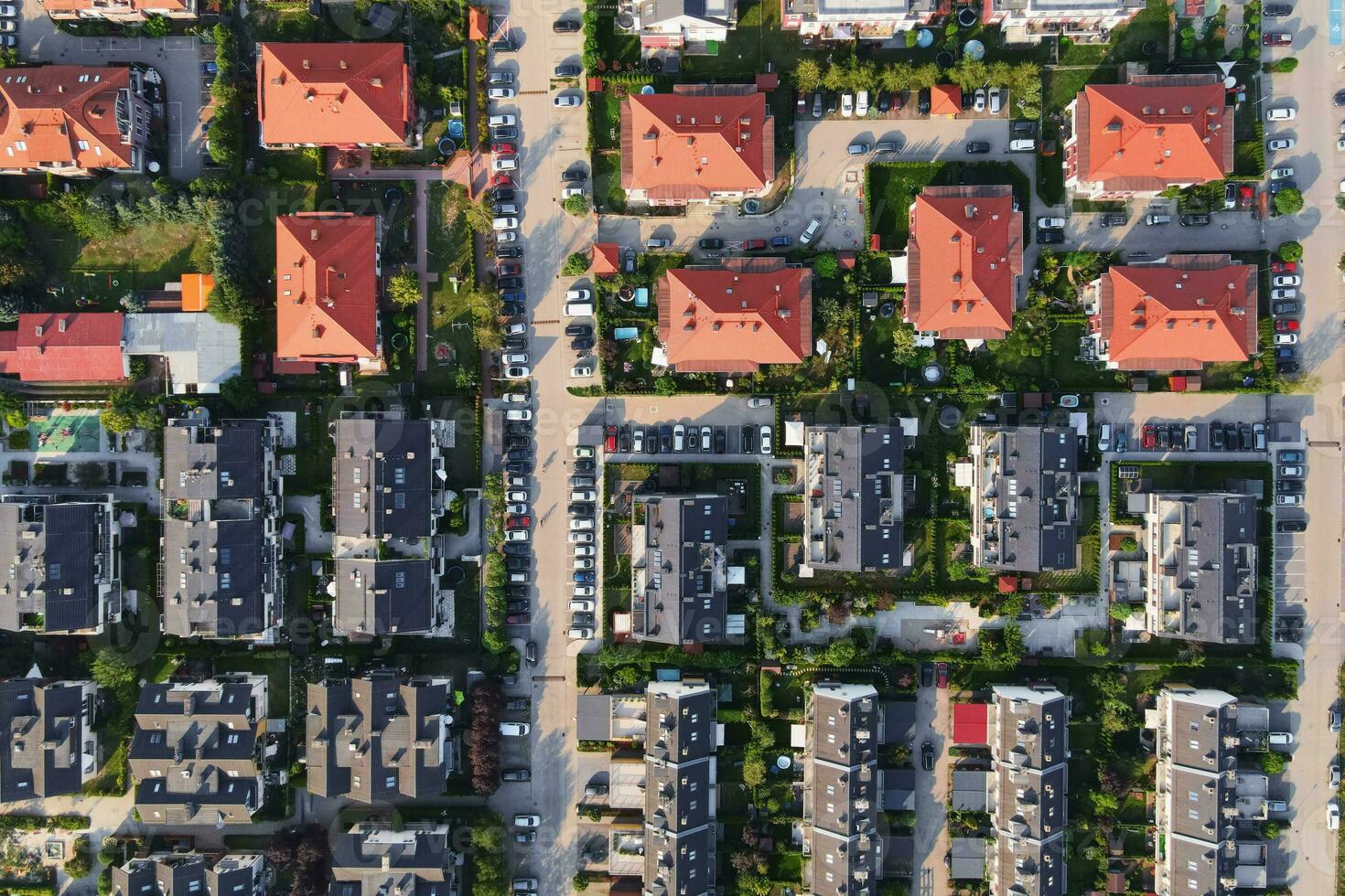 aereo Visualizza di Residenziale la zona nel piccolo cittadina foto