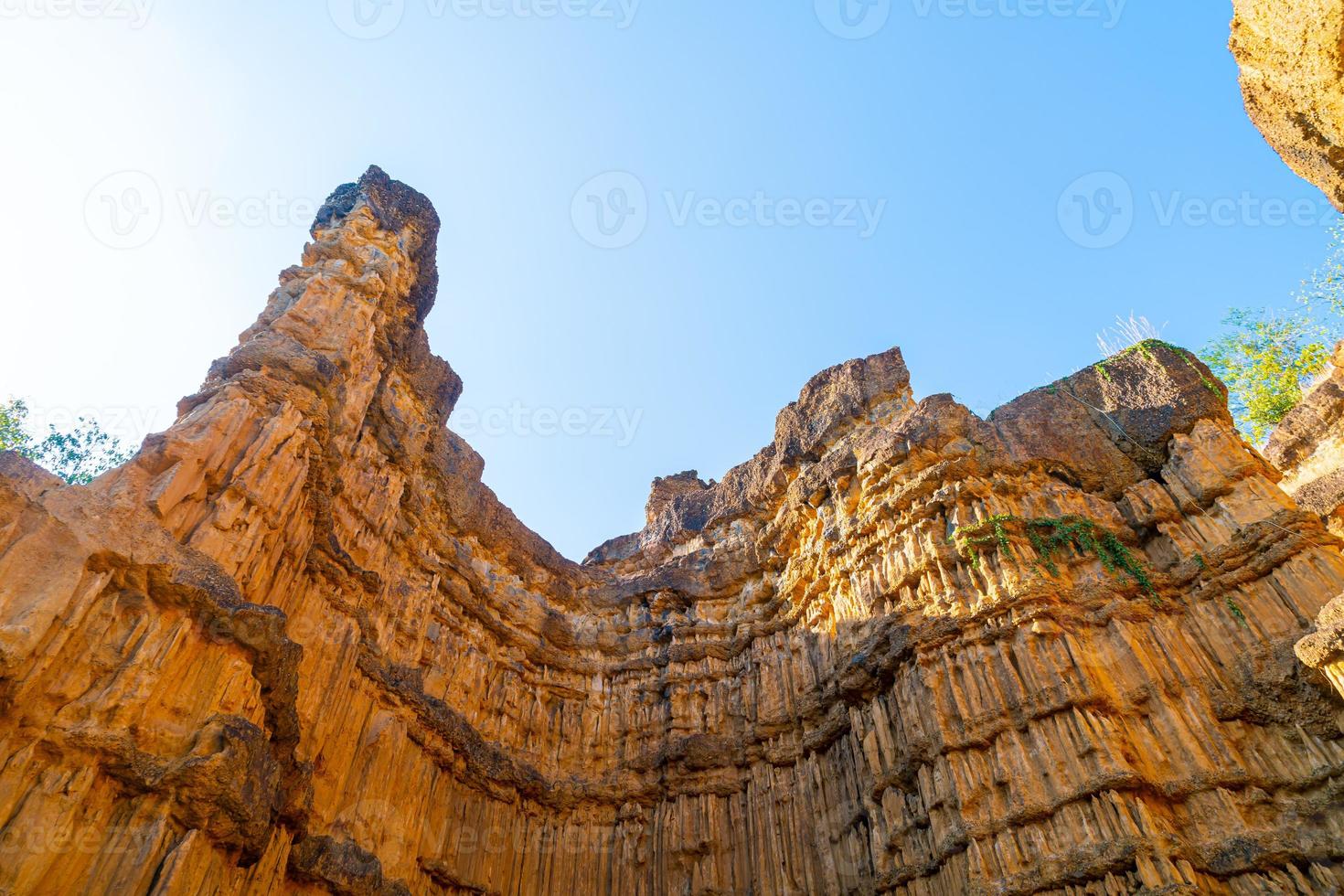 pha chor o il grand canyon chiangmai nel parco nazionale di mae wang, chiang mai, thailandia foto