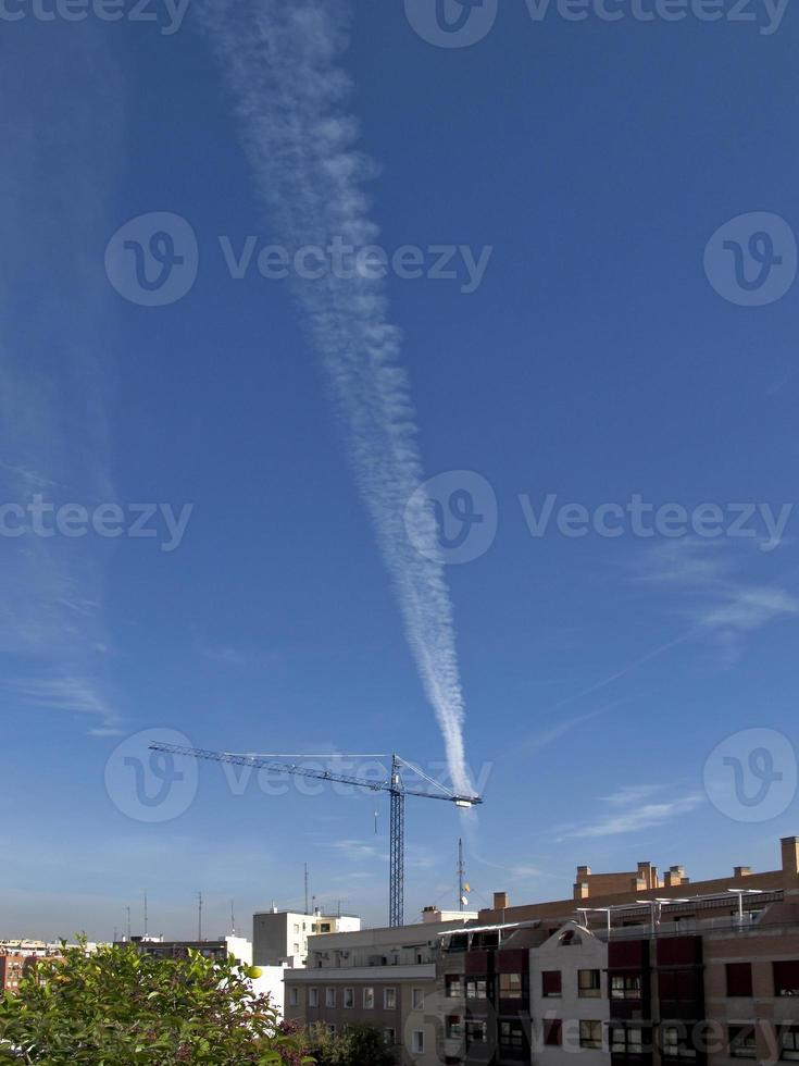 gru da cantiere a madrid, spagna foto