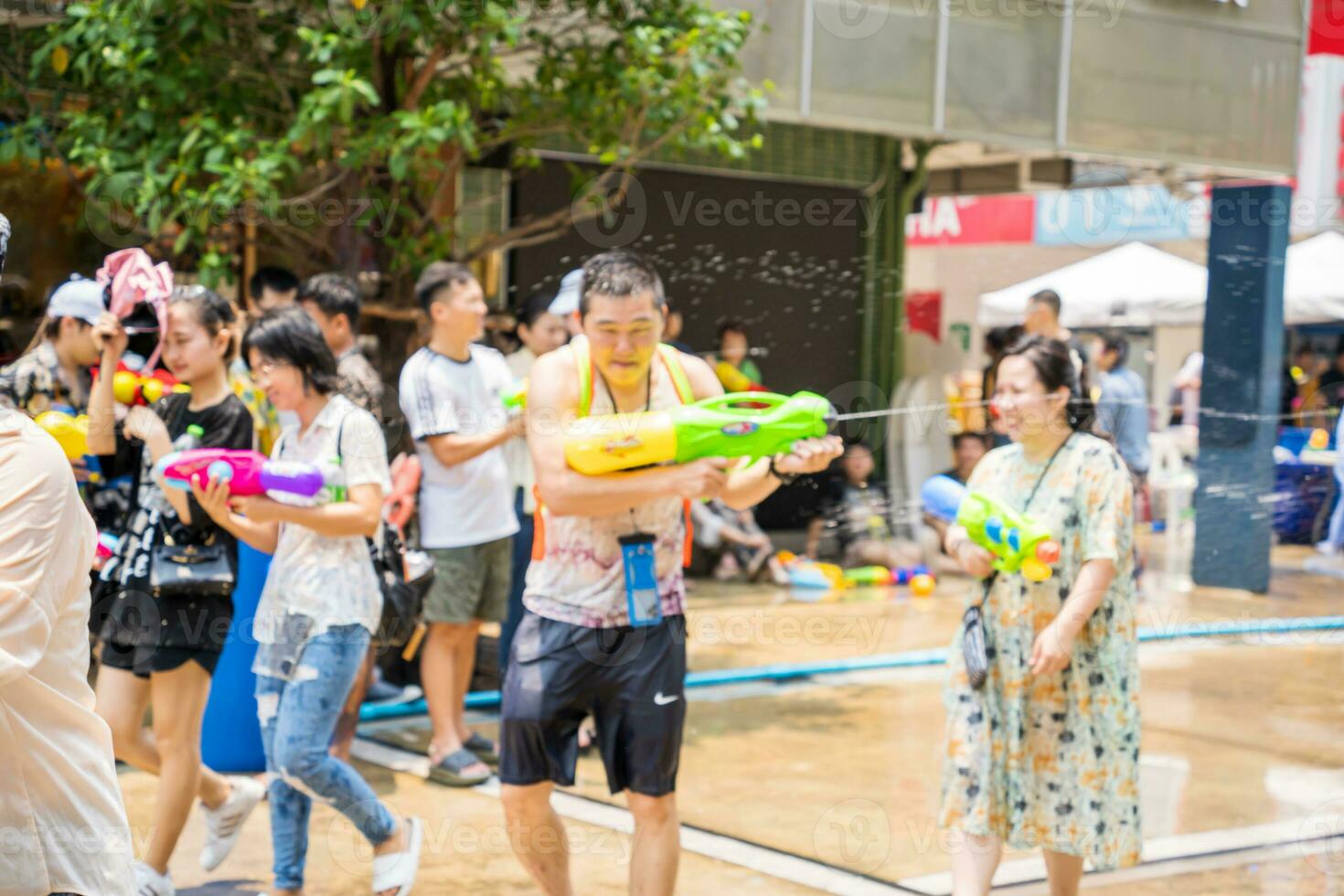 festival di songkran in thailandia foto