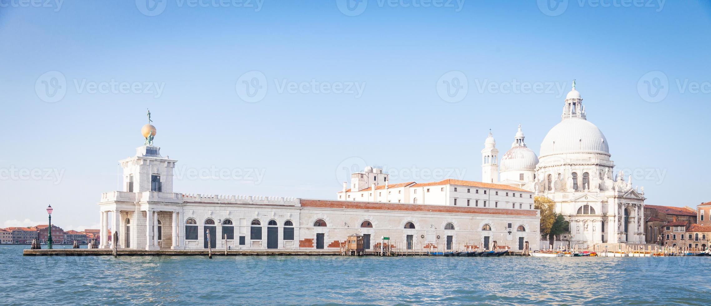 venezia - santa maria della salute foto