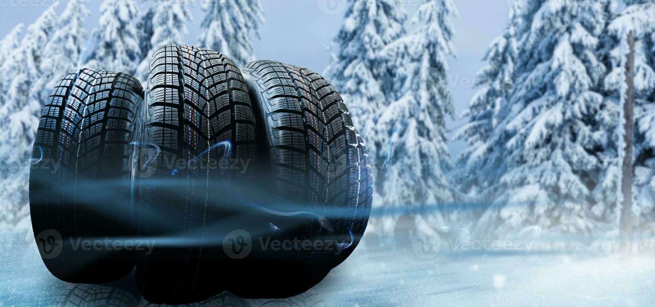 quattro nero pneumatici inverno pneumatico nel nevicata foto