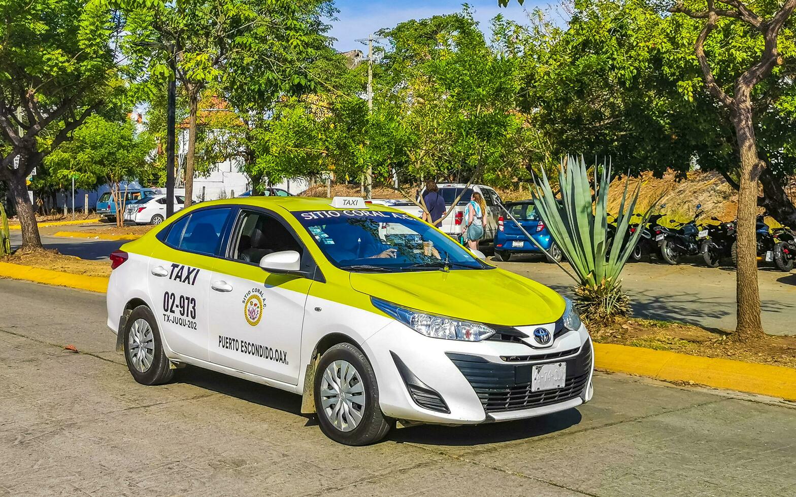 puerto escondido oaxaco Messico 2023 colorato Taxi taxi auto e mezzi di trasporto nel puerto escondido Messico. foto