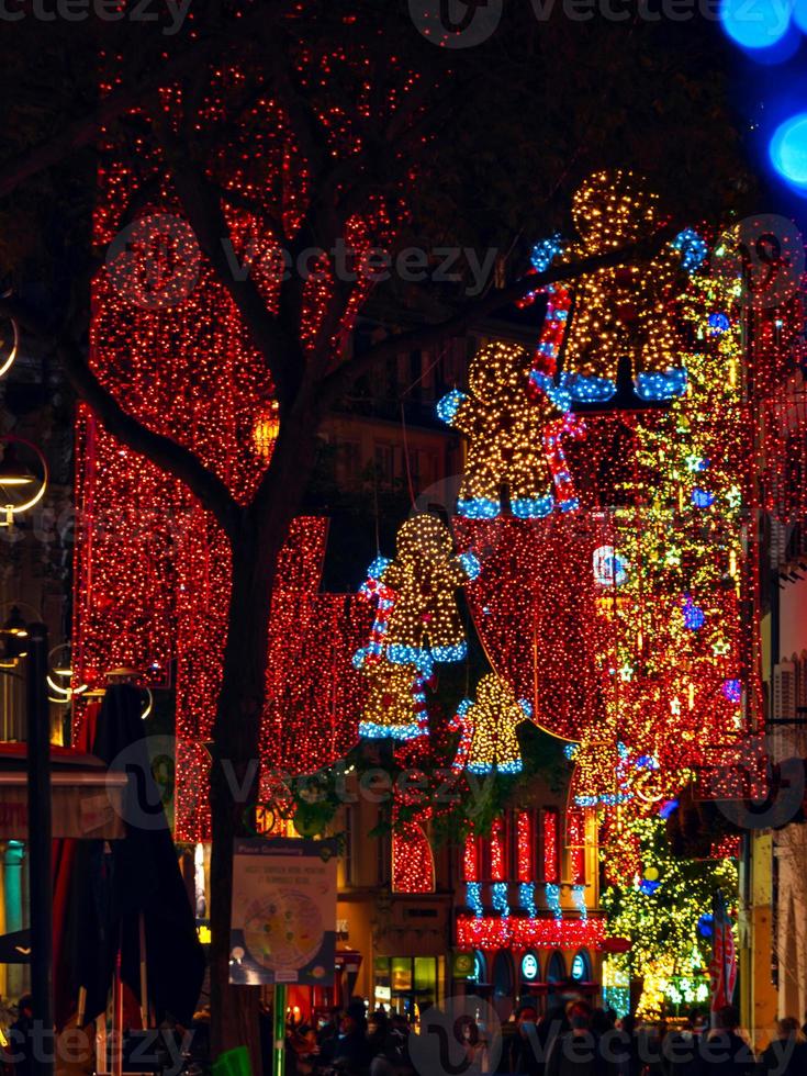 decorazioni natalizie per le strade di strasburgo, francia foto